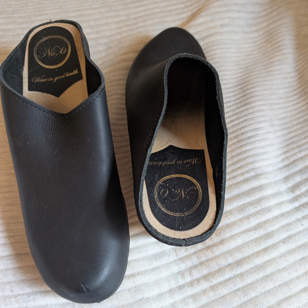 No. 6 Black Leather Wooden Wedge Clogs - Picture 2 of 4